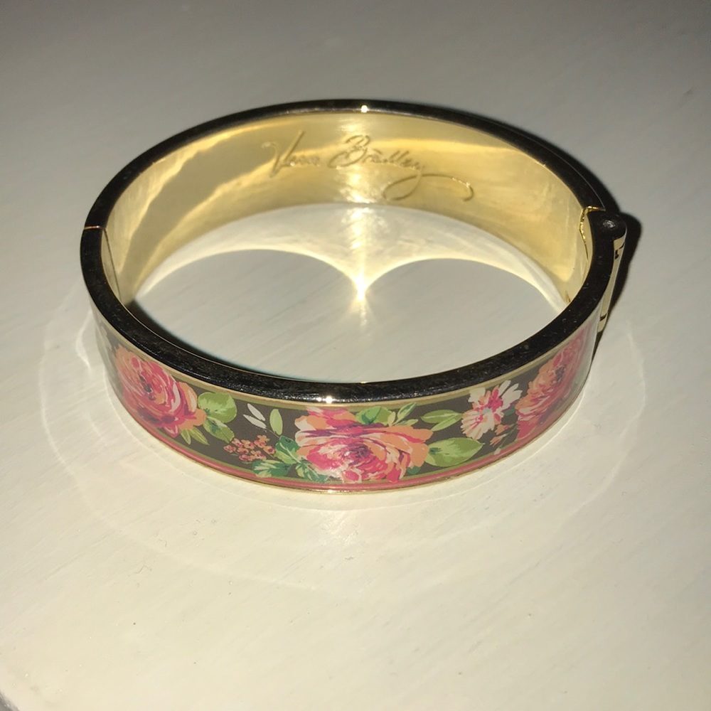 VERA BRADLEY BRACELET